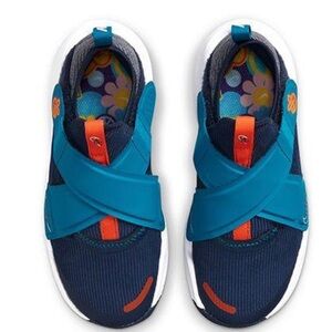 Nike Kids Teal and Orange Sneakers
